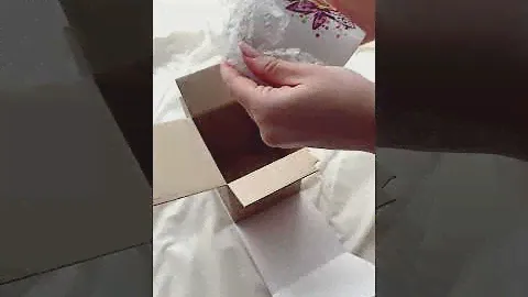 Распаковка кружки с принтом "Я - девочка..."